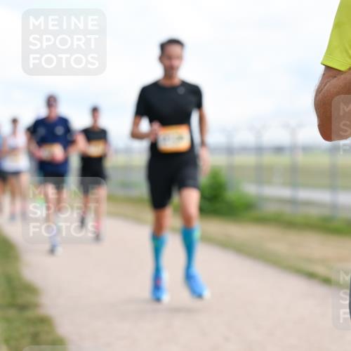 14.09.2025 - Airport Race Dr. Thomas Lammeyer http://msf.ph/oto/8868353 14.09.2025 12:12:09 Laufen 42, 195 meine-sportfotos.de