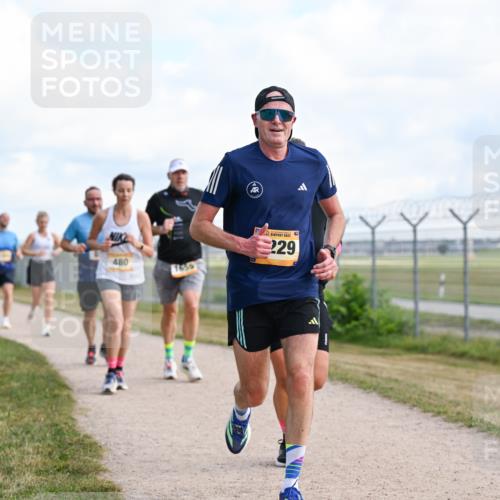 14.09.2025 - Airport Race Dr. Thomas Lammeyer http://msf.ph/oto/8868358 14.09.2025 12:12:11 Laufen 480, 1659, 229 meine-sportfotos.de