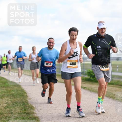 14.09.2025 - Airport Race Dr. Thomas Lammeyer http://msf.ph/oto/8868371 14.09.2025 12:12:13 Laufen 858, 480, 1655 meine-sportfotos.de