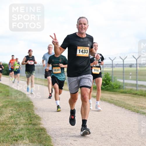 14.09.2025 - Airport Race Dr. Thomas Lammeyer http://msf.ph/oto/8868410 14.09.2025 12:12:23 Laufen 1030, 1433, 916, 13 meine-sportfotos.de