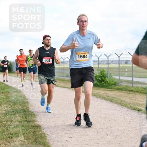 14.09.2025 - Airport Race Dr. Thomas Lammeyer http://msf.ph/oto/8868420 14.09.2025 12:12:25 Laufen 1766, 805, 1684 meine-sportfotos.de