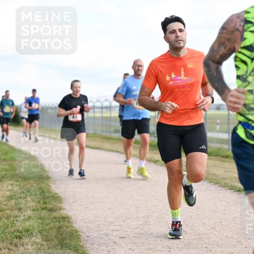 14.09.2025 - Airport Race Dr. Thomas Lammeyer http://msf.ph/oto/8868450 14.09.2025 12:12:30 Laufen 1766 meine-sportfotos.de