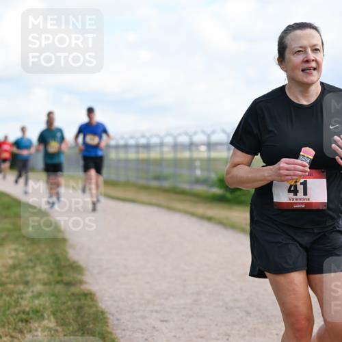 14.09.2025 - Airport Race Dr. Thomas Lammeyer http://msf.ph/oto/8868468 14.09.2025 12:12:32 Laufen 41, 331 meine-sportfotos.de