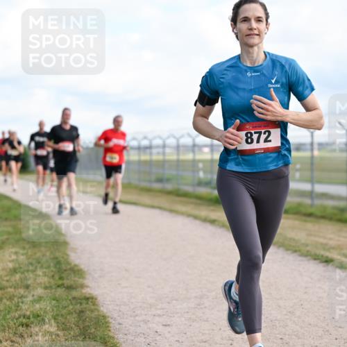 14.09.2025 - Airport Race Dr. Thomas Lammeyer http://msf.ph/oto/8868495 14.09.2025 12:12:39 Laufen 872 meine-sportfotos.de