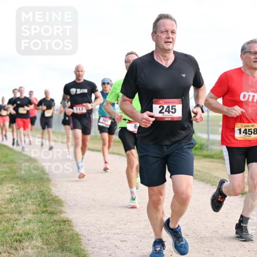 14.09.2025 - Airport Race Dr. Thomas Lammeyer http://msf.ph/oto/8868516 14.09.2025 12:12:42 Laufen 117, 6, 245, 1458 meine-sportfotos.de