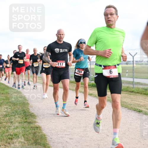 14.09.2025 - Airport Race Dr. Thomas Lammeyer http://msf.ph/oto/8868521 14.09.2025 12:12:43 Laufen 2025, 2104, 1344, 4235, 117, 704, 704, 6 meine-sportfotos.de