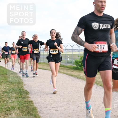 14.09.2025 - Airport Race Dr. Thomas Lammeyer http://msf.ph/oto/8868538 14.09.2025 12:12:45 Laufen 1276, 2104, 1344, 4235, 17, 2025, 704, 704 meine-sportfotos.de