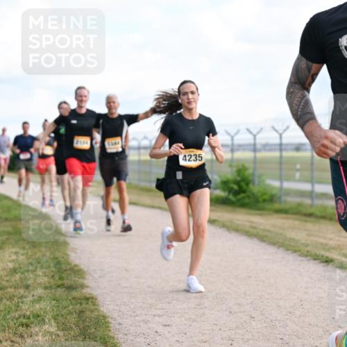 14.09.2025 - Airport Race Dr. Thomas Lammeyer http://msf.ph/oto/8868544 14.09.2025 12:12:45 Laufen 2104, 4235, 117 meine-sportfotos.de
