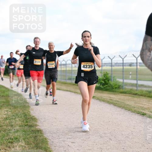 14.09.2025 - Airport Race Dr. Thomas Lammeyer http://msf.ph/oto/8868547 14.09.2025 12:12:45 Laufen 2104, 1344, 4235, 11 meine-sportfotos.de