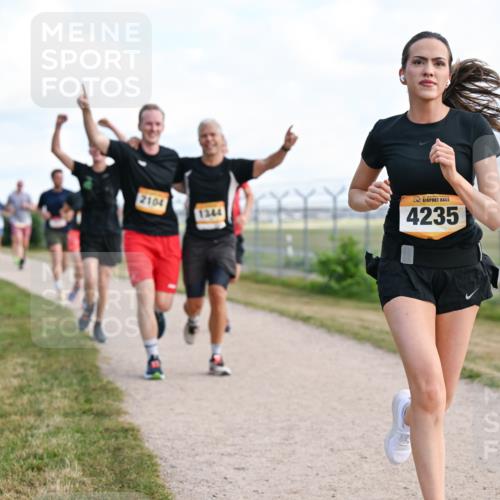 14.09.2025 - Airport Race Dr. Thomas Lammeyer http://msf.ph/oto/8868558 14.09.2025 12:12:46 Laufen 2104, 1344, 4235 meine-sportfotos.de