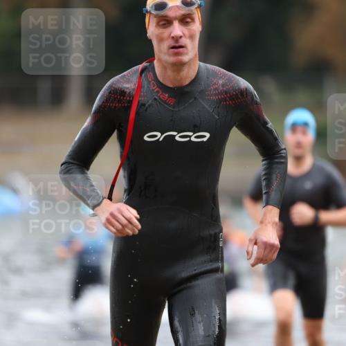 14.09.2025 - Stadtparktriathlon Michael Strokosch http://msf.ph/oto/8868618 14.09.2025 10:33:12 Schwimmen 739, 779, 787, 790, 807 meine-sportfotos.de