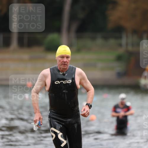 14.09.2025 - Stadtparktriathlon Michael Strokosch http://msf.ph/oto/8868656 14.09.2025 10:33:28 Schwimmen 792 meine-sportfotos.de