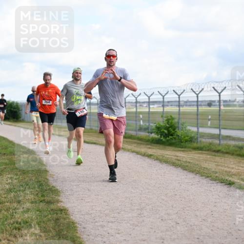 14.09.2025 - Airport Race Dr. Thomas Lammeyer http://msf.ph/oto/8868661 14.09.2025 12:12:53 Laufen 2161, 764, 190 meine-sportfotos.de