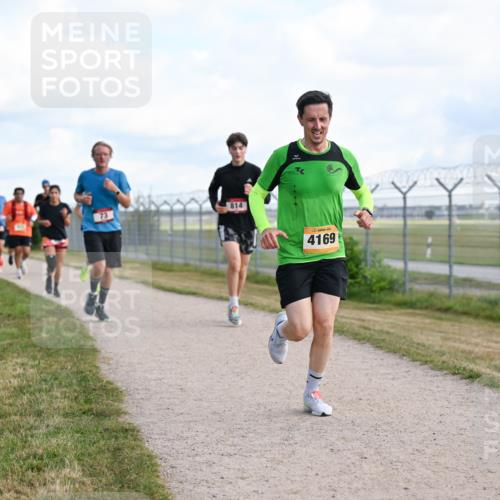 14.09.2025 - Airport Race Dr. Thomas Lammeyer http://msf.ph/oto/8868806 14.09.2025 12:13:02 Laufen 814, 4169 meine-sportfotos.de