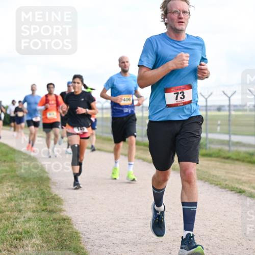 14.09.2025 - Airport Race Dr. Thomas Lammeyer http://msf.ph/oto/8868866 14.09.2025 12:13:06 Laufen 149, 406, 73 meine-sportfotos.de