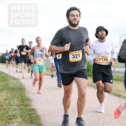 14.09.2025 - Airport Race Dr. Thomas Lammeyer http://msf.ph/oto/8868982 14.09.2025 12:13:14 Laufen 321, 1736, 370 meine-sportfotos.de