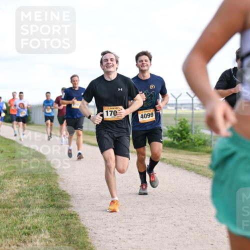 14.09.2025 - Airport Race Dr. Thomas Lammeyer http://msf.ph/oto/8869014 14.09.2025 12:13:16 Laufen 2103, 170, 4099, 18 meine-sportfotos.de