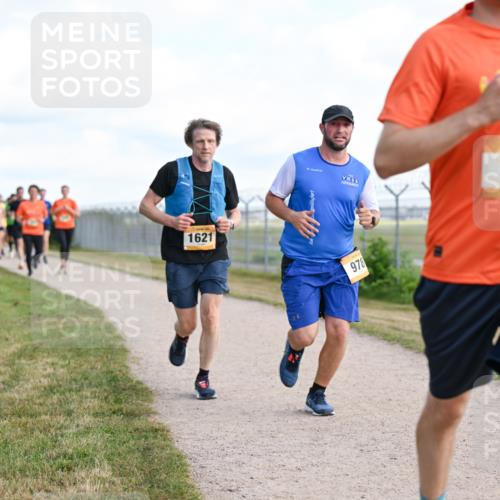 14.09.2025 - Airport Race Dr. Thomas Lammeyer http://msf.ph/oto/8869143 14.09.2025 12:13:25 Laufen 1621, 978, 633 meine-sportfotos.de