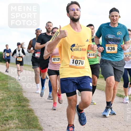 14.09.2025 - Airport Race Dr. Thomas Lammeyer http://msf.ph/oto/8869265 14.09.2025 12:13:36 Laufen 17, 4129, 1070, 4181, 636, 4188 meine-sportfotos.de