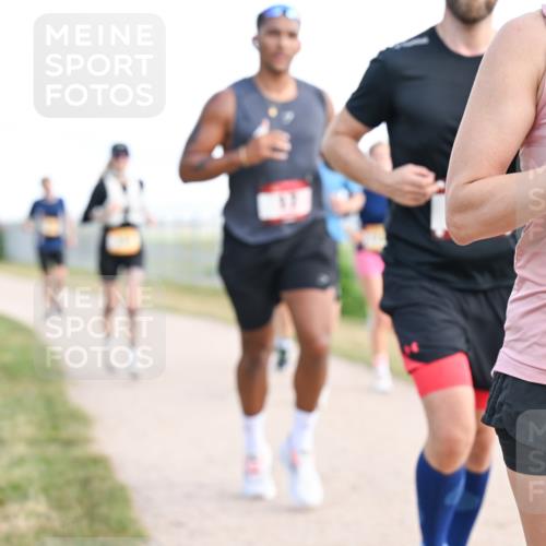 14.09.2025 - Airport Race Dr. Thomas Lammeyer http://msf.ph/oto/8869292 14.09.2025 12:13:38 Laufen 42, 4129 meine-sportfotos.de