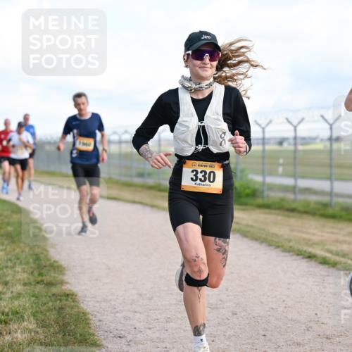14.09.2025 - Airport Race Dr. Thomas Lammeyer http://msf.ph/oto/8869324 14.09.2025 12:13:40 Laufen 330, 122 meine-sportfotos.de