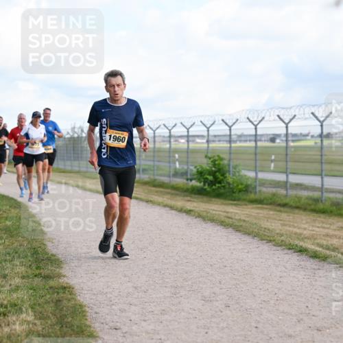 14.09.2025 - Airport Race Dr. Thomas Lammeyer http://msf.ph/oto/8869338 14.09.2025 12:13:41 Laufen 1960 meine-sportfotos.de