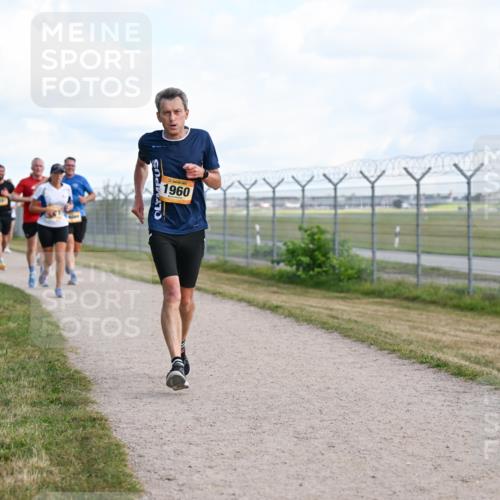 14.09.2025 - Airport Race Dr. Thomas Lammeyer http://msf.ph/oto/8869341 14.09.2025 12:13:41 Laufen 1960 meine-sportfotos.de