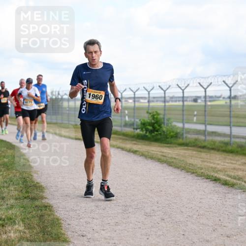 14.09.2025 - Airport Race Dr. Thomas Lammeyer http://msf.ph/oto/8869347 14.09.2025 12:13:41 Laufen 1960 meine-sportfotos.de