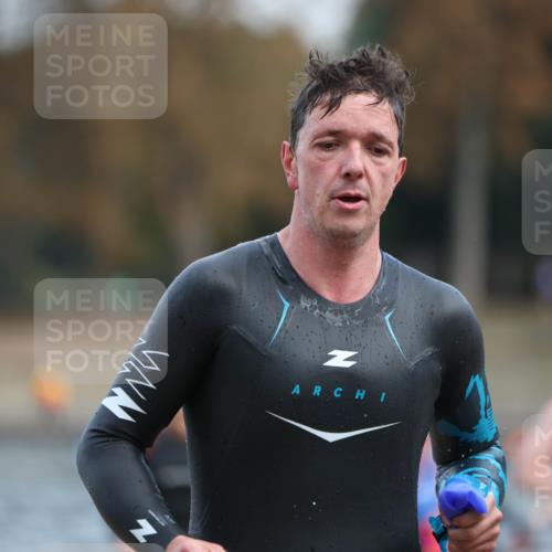 14.09.2025 - Stadtparktriathlon Michael Strokosch http://msf.ph/oto/8869352 14.09.2025 10:52:25 Schwimmen 836, 838, 839, 853, 862, 868, 886, 889 meine-sportfotos.de