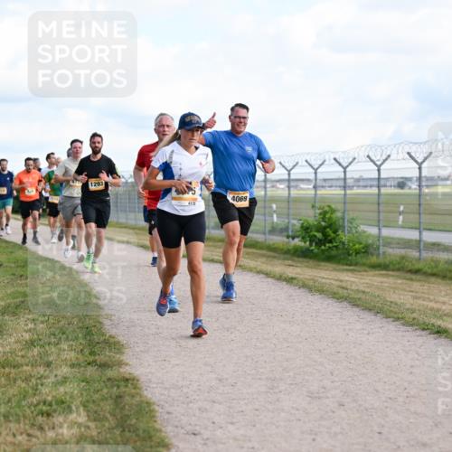 14.09.2025 - Airport Race Dr. Thomas Lammeyer http://msf.ph/oto/8869390 14.09.2025 12:13:44 Laufen 1110, 475, 1293, 4069, 4175 meine-sportfotos.de