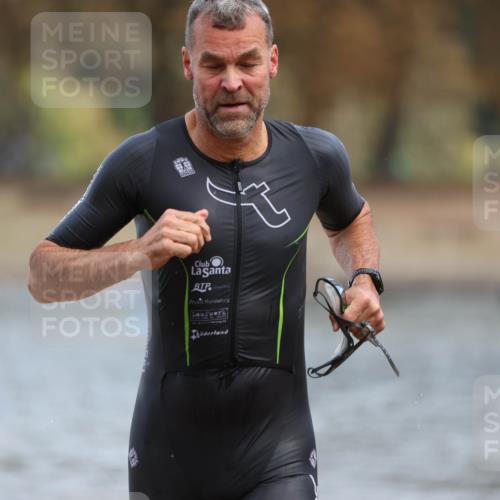 14.09.2025 - Stadtparktriathlon Michael Strokosch http://msf.ph/oto/8869429 14.09.2025 10:52:54 Schwimmen 822, 841, 861, 870, 872, 893, 894, 920 meine-sportfotos.de