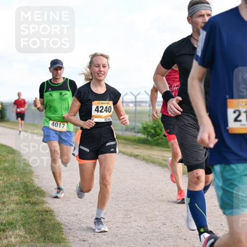 14.09.2025 - Airport Race Dr. Thomas Lammeyer http://msf.ph/oto/8869535 14.09.2025 12:13:52 Laufen 4017, 4240, 4240, 2135 meine-sportfotos.de