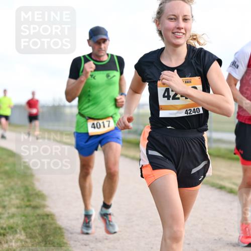 14.09.2025 - Airport Race Dr. Thomas Lammeyer http://msf.ph/oto/8869548 14.09.2025 12:13:53 Laufen 4017, 42, 4240, 733 meine-sportfotos.de