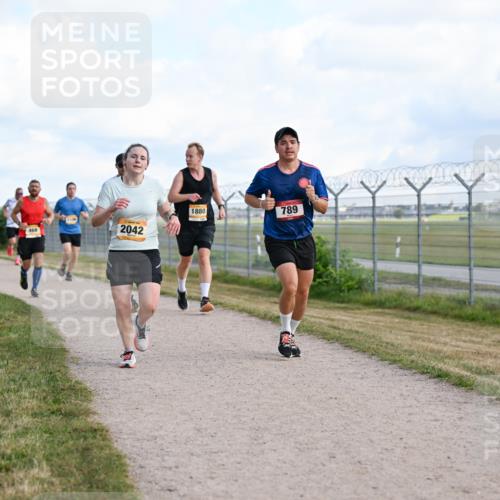 14.09.2025 - Airport Race Dr. Thomas Lammeyer http://msf.ph/oto/8869638 14.09.2025 12:14:03 Laufen 468, 2042, 1880, 789 meine-sportfotos.de