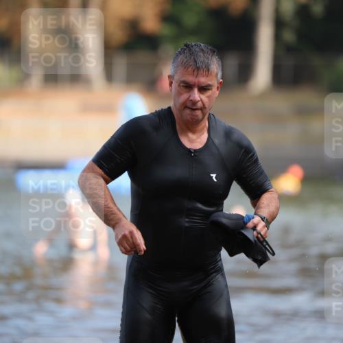 14.09.2025 - Stadtparktriathlon Michael Strokosch http://msf.ph/oto/8869657 14.09.2025 10:55:00 Schwimmen 892 meine-sportfotos.de