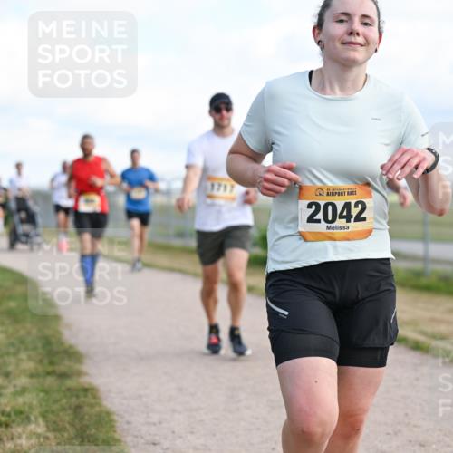 14.09.2025 - Airport Race Dr. Thomas Lammeyer http://msf.ph/oto/8869683 14.09.2025 12:14:06 Laufen 42, 2042 meine-sportfotos.de