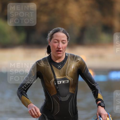 14.09.2025 - Stadtparktriathlon Michael Strokosch http://msf.ph/oto/8869878 14.09.2025 11:09:05 Schwimmen 1012 meine-sportfotos.de