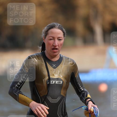 14.09.2025 - Stadtparktriathlon Michael Strokosch http://msf.ph/oto/8869879 14.09.2025 11:09:05 Schwimmen 1012 meine-sportfotos.de