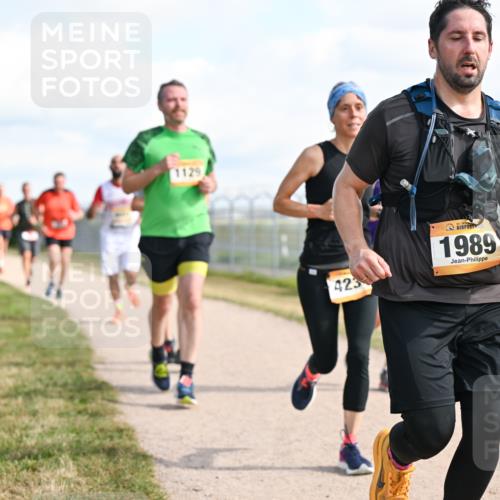 14.09.2025 - Airport Race Dr. Thomas Lammeyer http://msf.ph/oto/8870019 14.09.2025 12:14:28 Laufen 1129, 423, 1989 meine-sportfotos.de