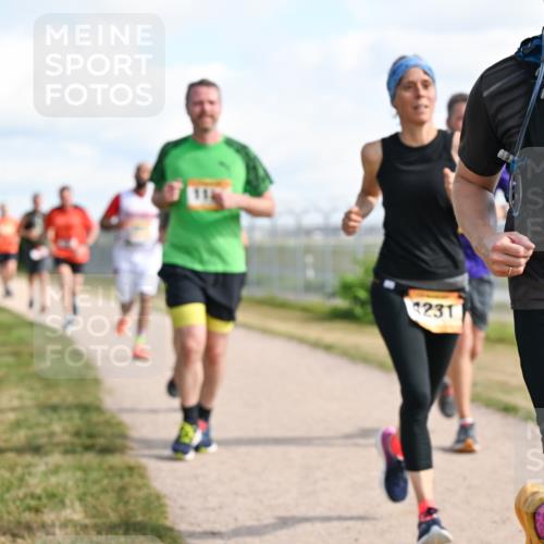 14.09.2025 - Airport Race Dr. Thomas Lammeyer http://msf.ph/oto/8870025 14.09.2025 12:14:28 Laufen 4231, 42, 1985 meine-sportfotos.de