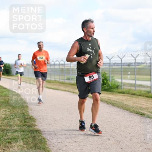 14.09.2025 - Airport Race Dr. Thomas Lammeyer http://msf.ph/oto/8870111 14.09.2025 12:14:34 Laufen 365, 95 meine-sportfotos.de