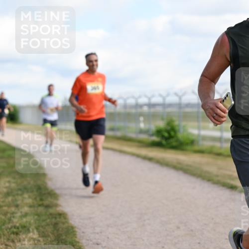 14.09.2025 - Airport Race Dr. Thomas Lammeyer http://msf.ph/oto/8870134 14.09.2025 12:14:35 Laufen 95 meine-sportfotos.de