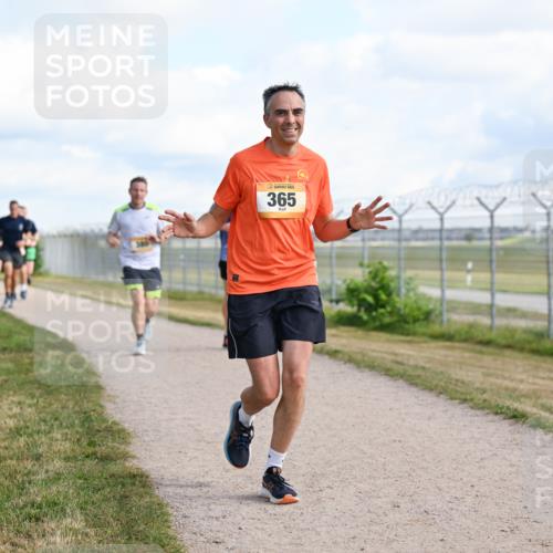 14.09.2025 - Airport Race Dr. Thomas Lammeyer http://msf.ph/oto/8870151 14.09.2025 12:14:36 Laufen 365 meine-sportfotos.de