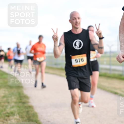 14.09.2025 - Airport Race Dr. Thomas Lammeyer http://msf.ph/oto/8870278 14.09.2025 12:14:46 Laufen 976 meine-sportfotos.de