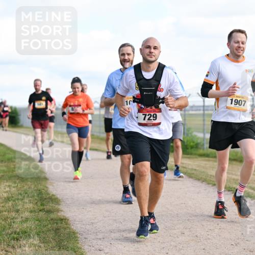 14.09.2025 - Airport Race Dr. Thomas Lammeyer http://msf.ph/oto/8870354 14.09.2025 12:14:50 Laufen 10, 729, 2, 1907 meine-sportfotos.de