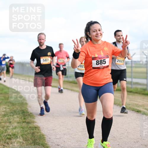 14.09.2025 - Airport Race Dr. Thomas Lammeyer http://msf.ph/oto/8870395 14.09.2025 12:14:52 Laufen 587, 202, 885, 2023 meine-sportfotos.de