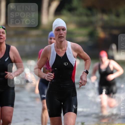 14.09.2025 - Stadtparktriathlon Michael Strokosch http://msf.ph/oto/8870407 14.09.2025 11:13:40 Schwimmen 937, 938, 960, 981, 982 meine-sportfotos.de