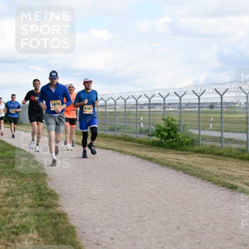 14.09.2025 - Airport Race Dr. Thomas Lammeyer http://msf.ph/oto/8870464 14.09.2025 12:14:57 Laufen 1678, 4187, 4187 meine-sportfotos.de