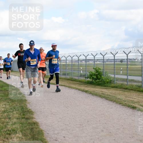 14.09.2025 - Airport Race Dr. Thomas Lammeyer http://msf.ph/oto/8870466 14.09.2025 12:14:57 Laufen 1678, 4187, 4187 meine-sportfotos.de