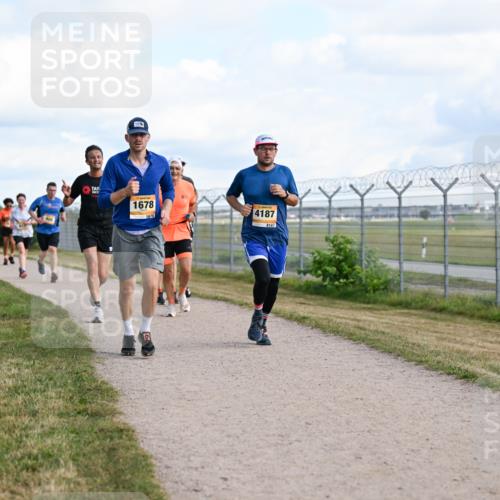 14.09.2025 - Airport Race Dr. Thomas Lammeyer http://msf.ph/oto/8870478 14.09.2025 12:14:58 Laufen 1678, 2, 4187, 4187 meine-sportfotos.de